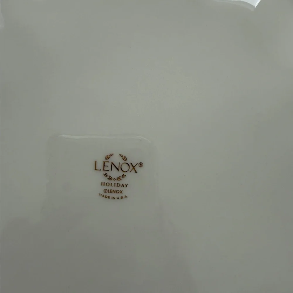 Vintage Lenox Holiday Serving Dish Made in USA - Picture 2 of 4